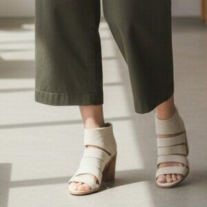 $328 Frye Tash Grey Suede Real Leather Cut Out Strappy Wood PeepToe Ankle Bootie